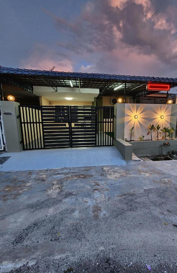 Sun Star Home By Ipoh Maju Stay Kültér fotó